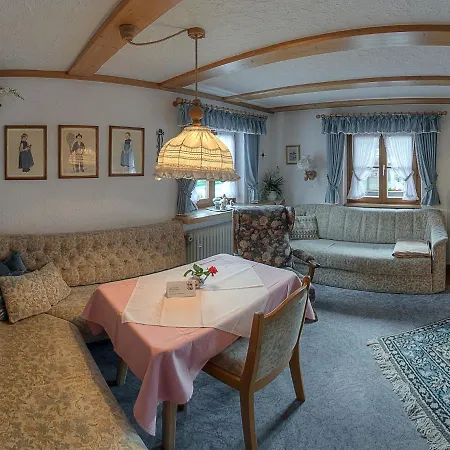 Apartment Dorfhäusl *